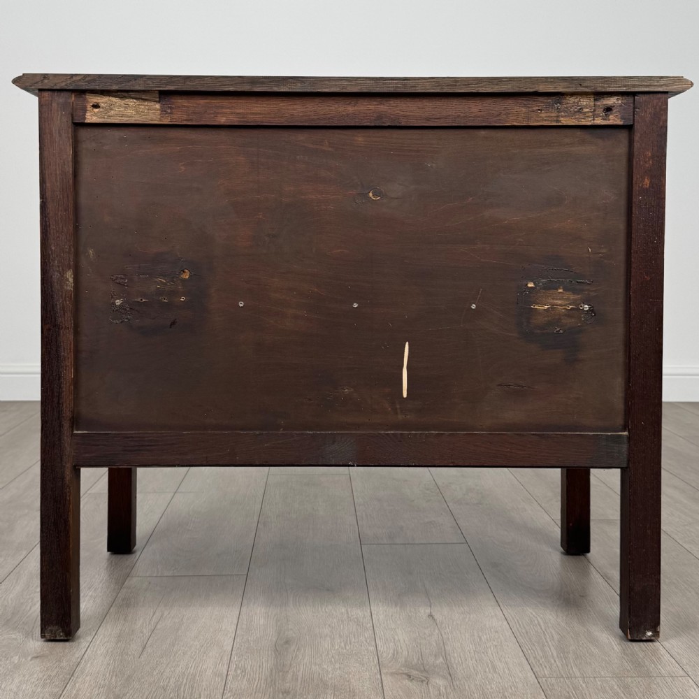  Antique 20th Century Chest Of Drawers In Oak  View V