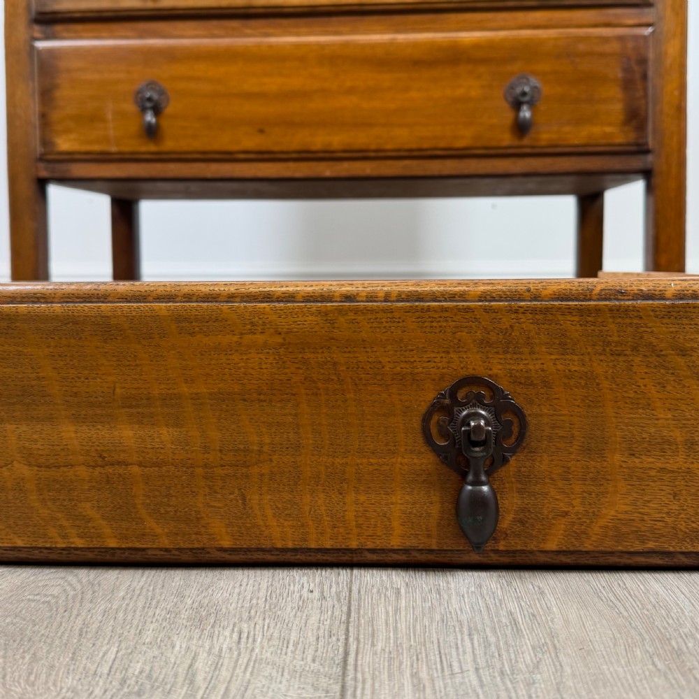  Antique 20th Century Chest Of Drawers In Oak  View XI