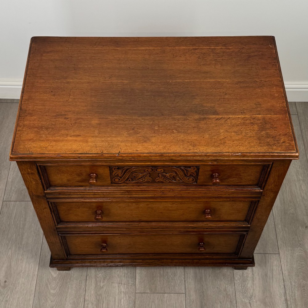 Antique 20th Century Chest Of Drawers In Oak  View IX