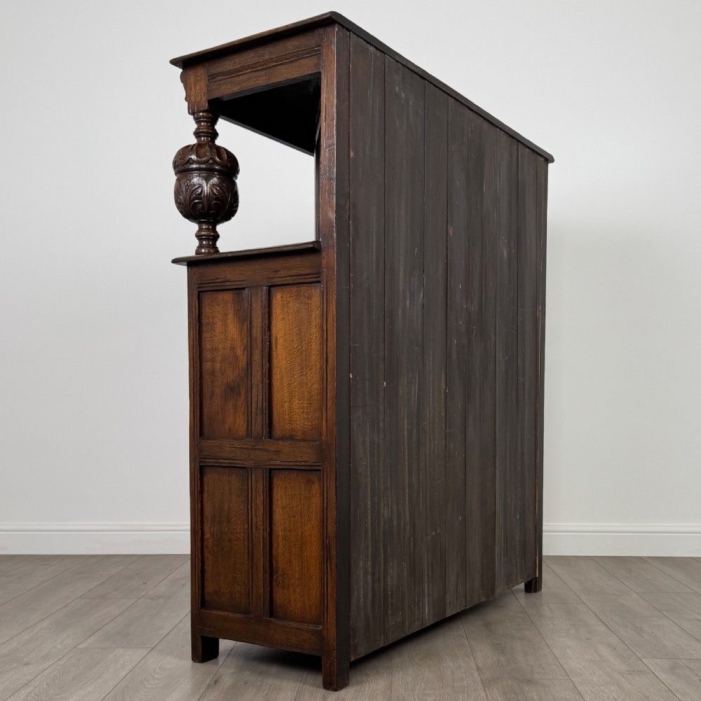 Antique 20th Century Good Quality Court Cupboard In Oak  View V