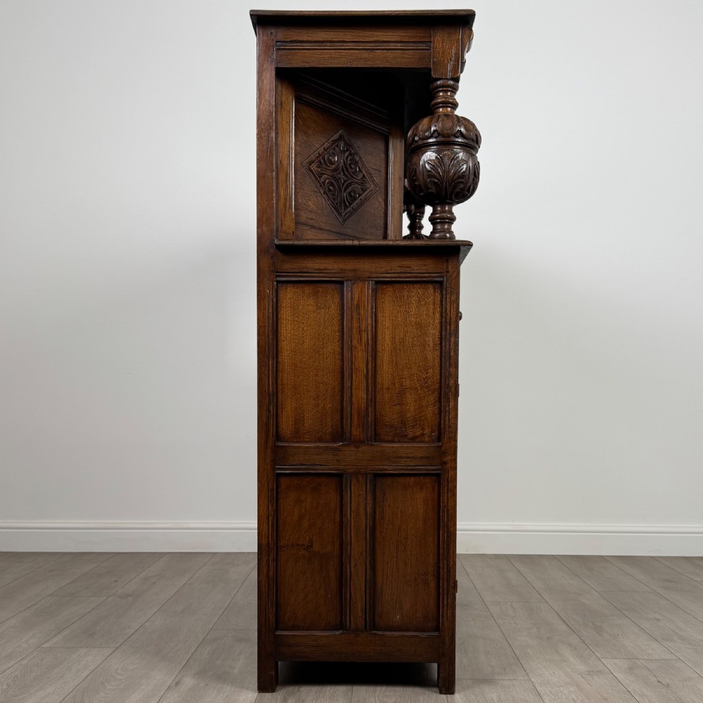 Antique 20th Century Good Quality Court Cupboard In Oak  View VIII