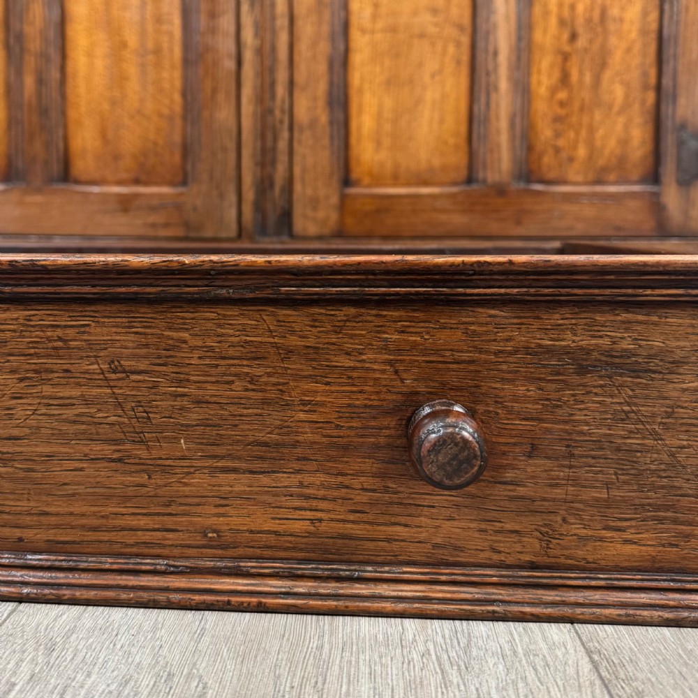 Antique 20th Century Good Quality Court Cupboard In Oak  View XII
