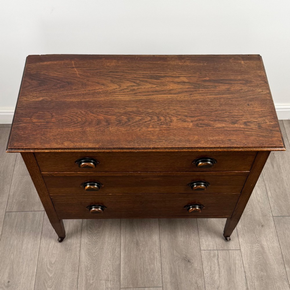 Antique 20th Century Good Quality Chest Of Drawers In Oak  View III