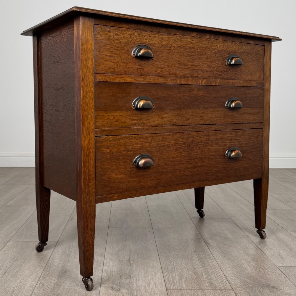Antique 20th Century Good Quality Chest Of Drawers In Oak  View XII