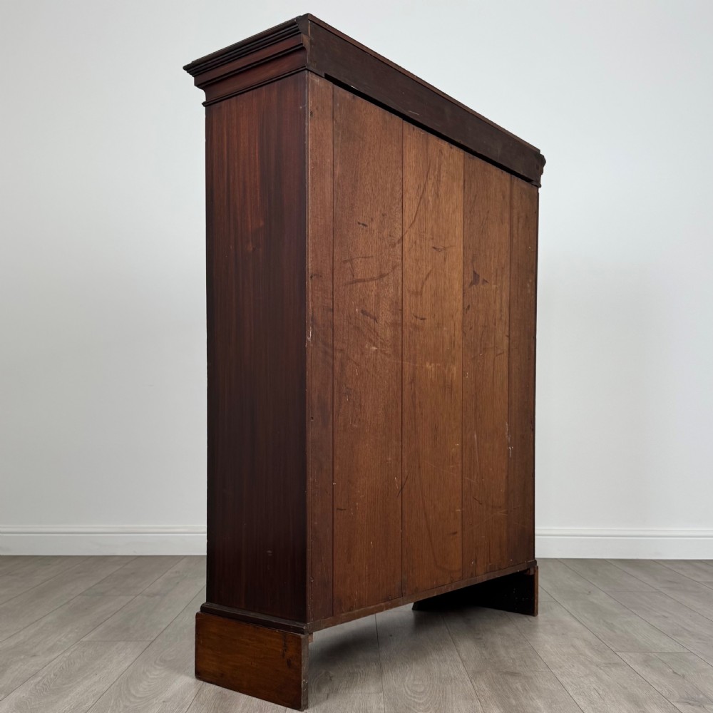 Antique 19th Century Good Quality Display Cabinet In Mahogany  View VI
