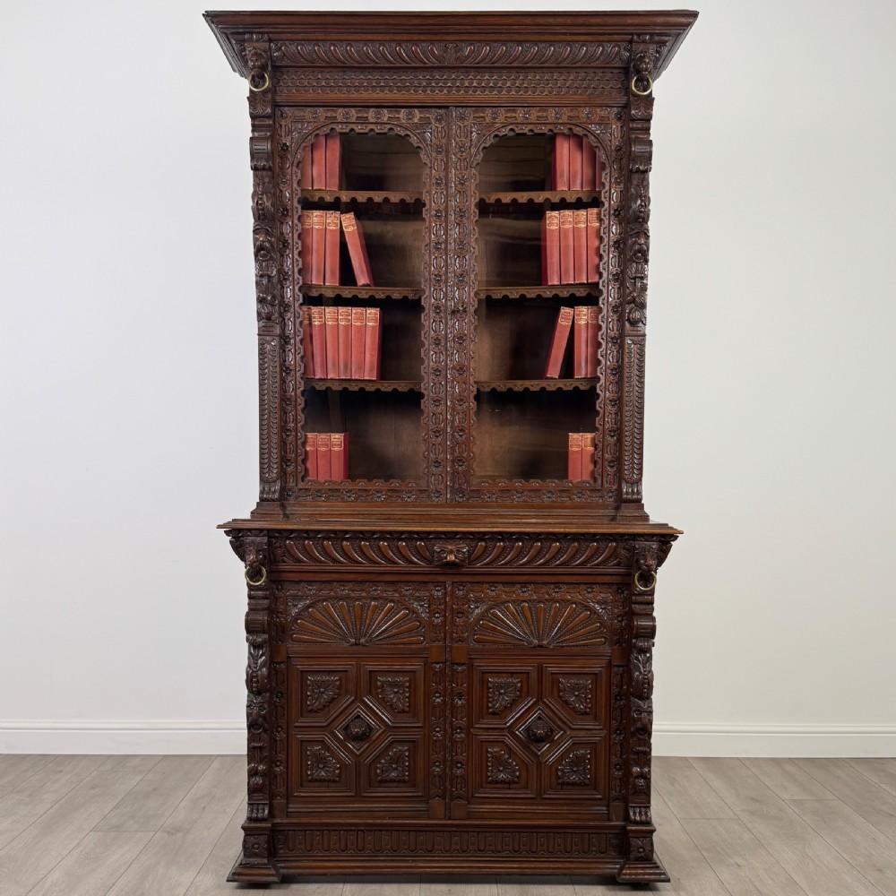Antique 19th Century Renaissance Revival Bookcase In Oak 