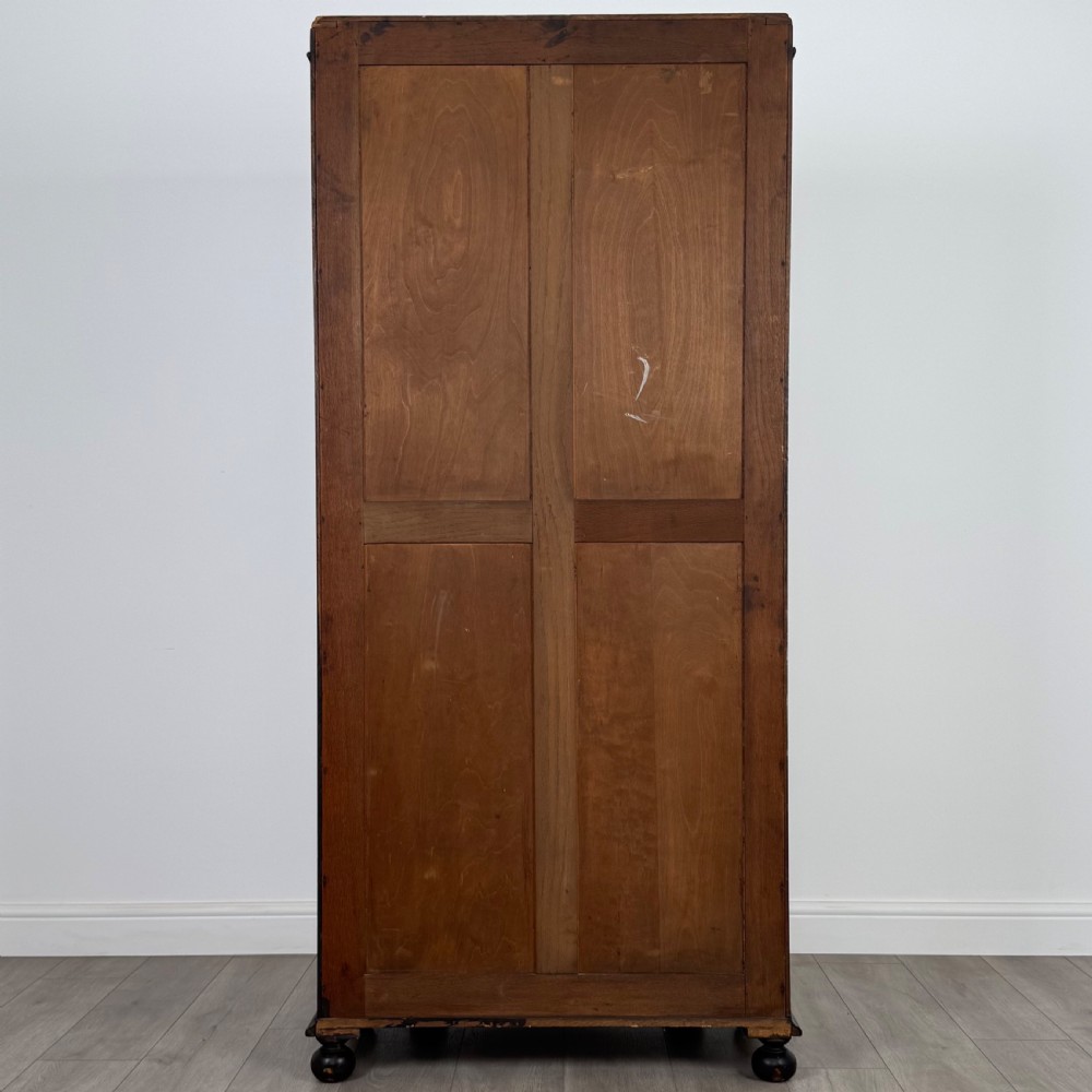 Antique 20th Century Linenfold Wardrobe In Oak View V