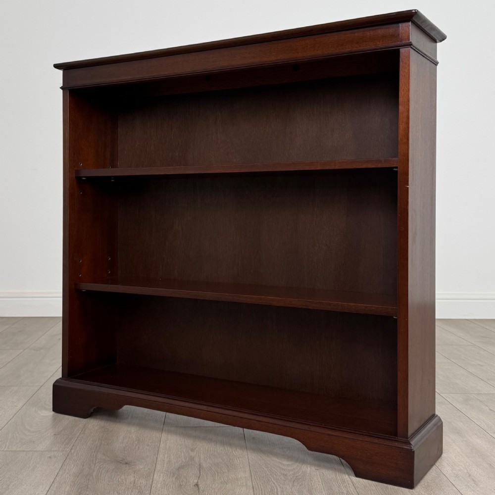 Antique 20th Century Open Bookcase In Mahogany  View III