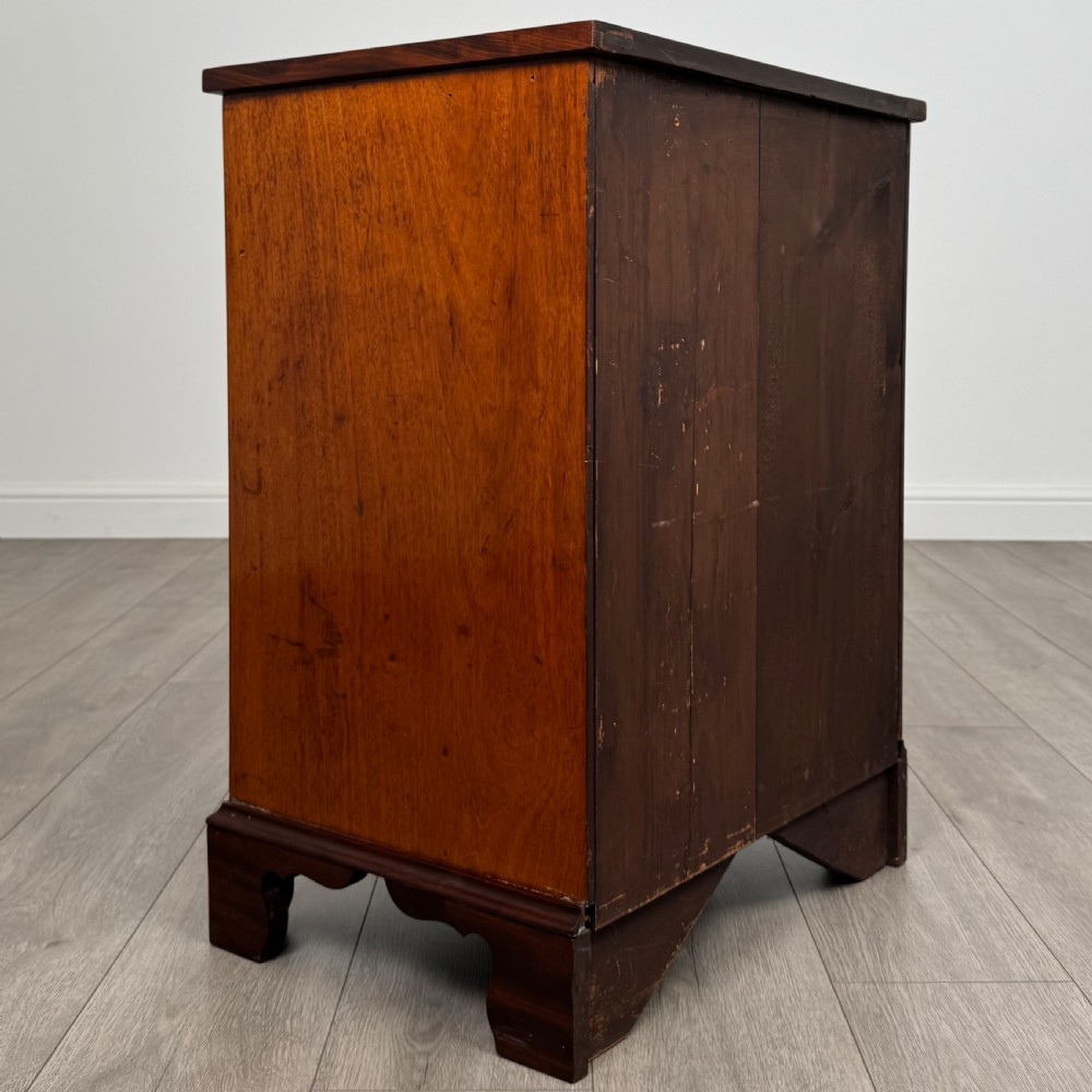 Antique 18th Century Small Mahogany Chest Of Drawers  View IV
