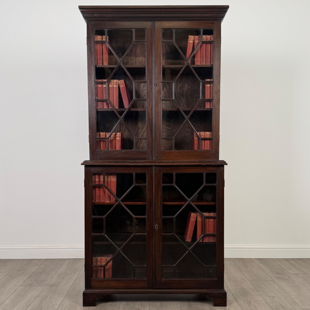 Antique 19th Century Astral Glazed Bookcase In Mahogany 
