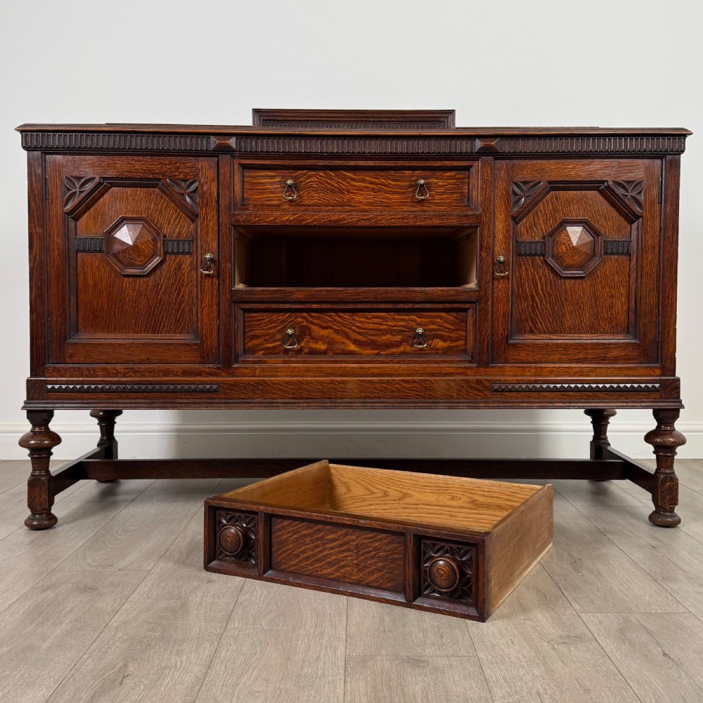 Antique 19th Century Jacobean Style Sideboard In Oak  View XI