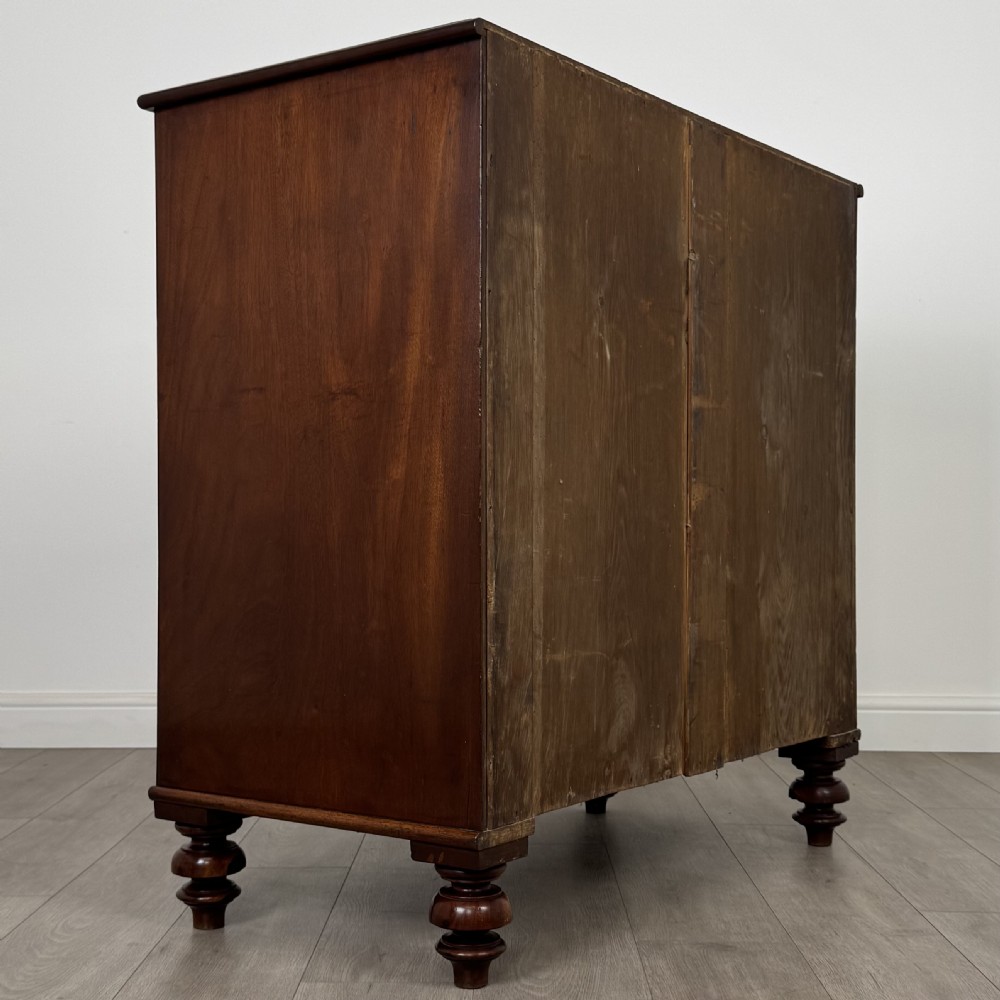 Antique 18th Century Fine Quality Mahogany Chest Of Drawers  View IV