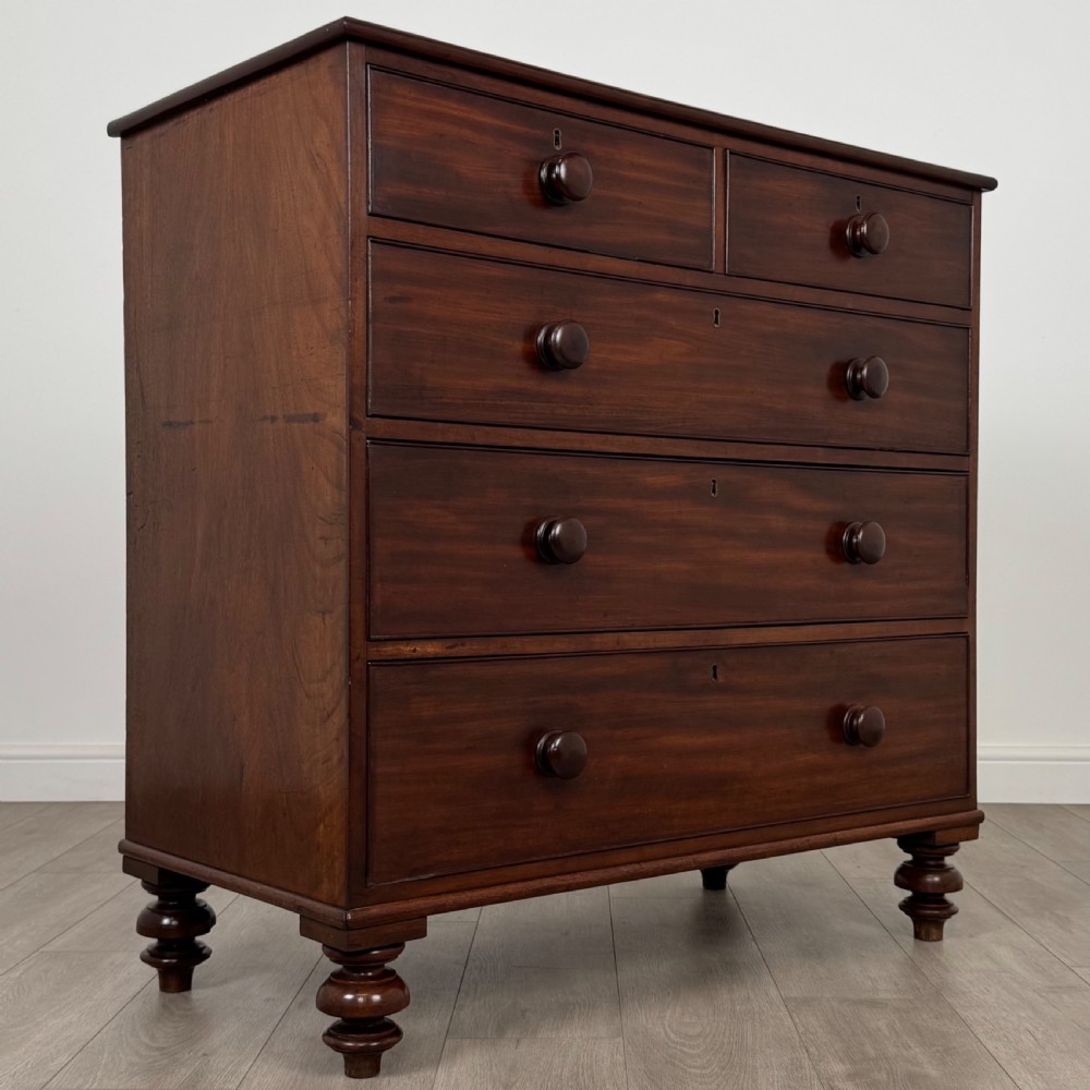 Antique 18th Century Fine Quality Mahogany Chest Of Drawers  View VIII