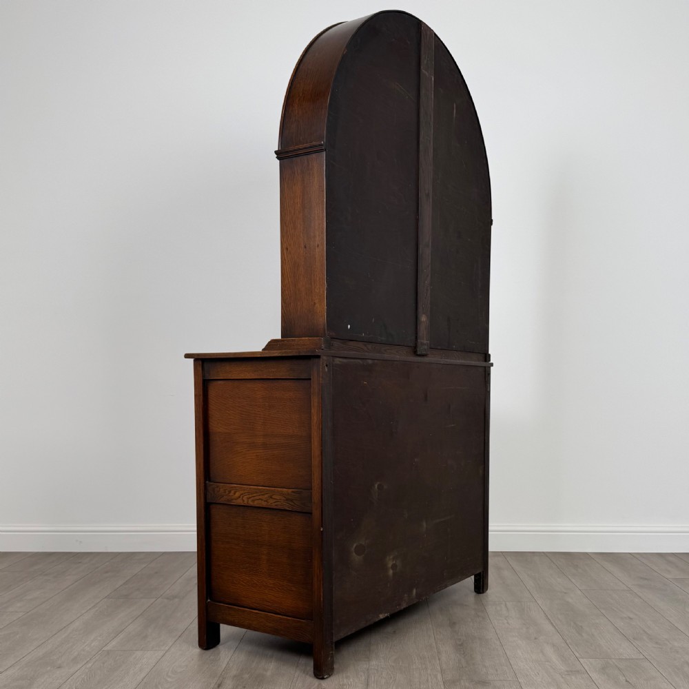  Antique 20th Century Good Quality Dresser In Oak  View V