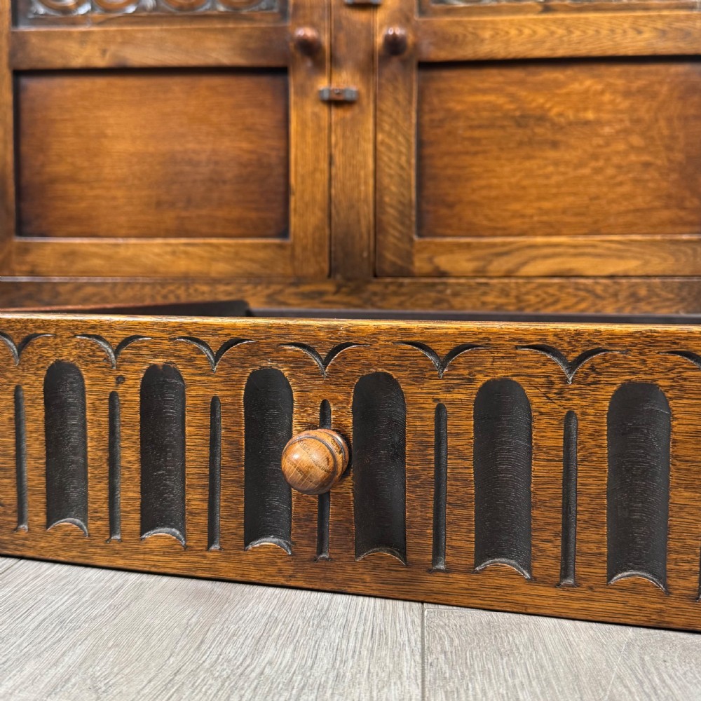  Antique 20th Century Good Quality Dresser In Oak  View XII