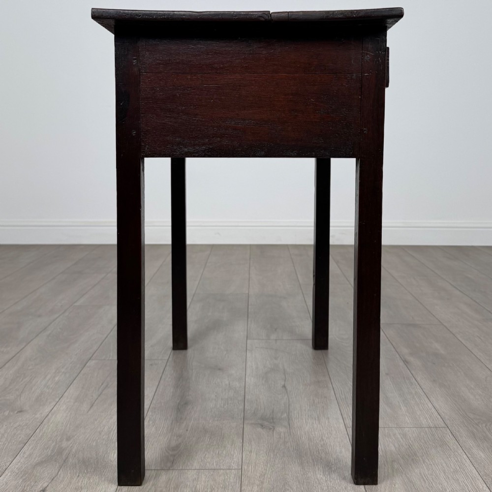  Antique 18th Century Fine Quality Side Table In Oak View VII