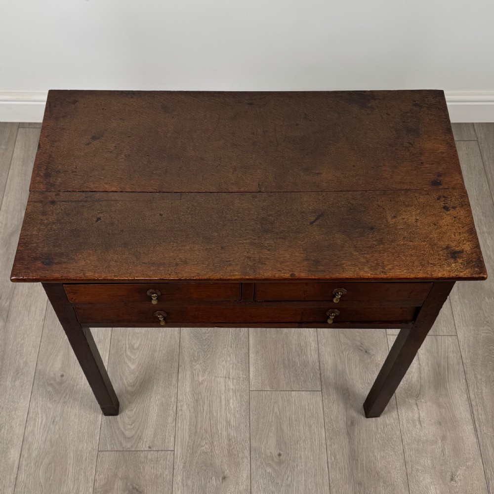  Antique 18th Century Fine Quality Side Table In Oak View IX