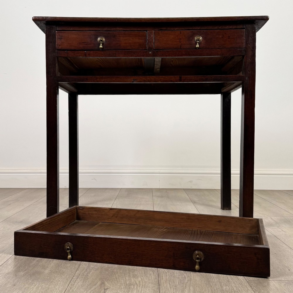  Antique 18th Century Fine Quality Side Table In Oak View X