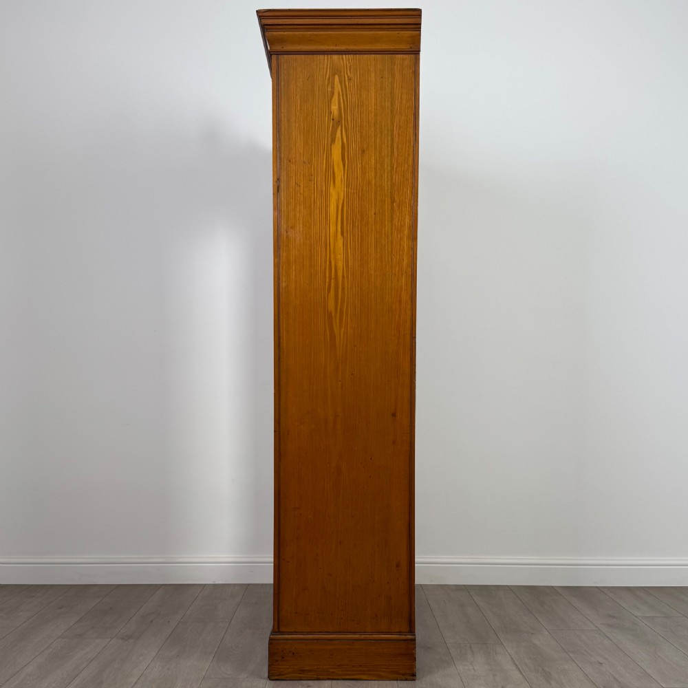 Antique 19th Century Good Quality Wardrobe In Golden Oak View IV