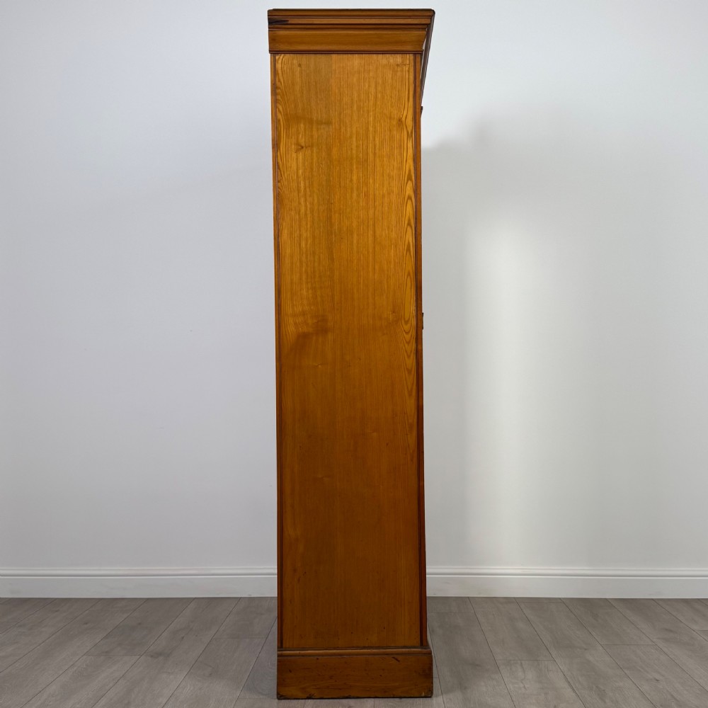Antique 19th Century Good Quality Wardrobe In Golden Oak View VIII
