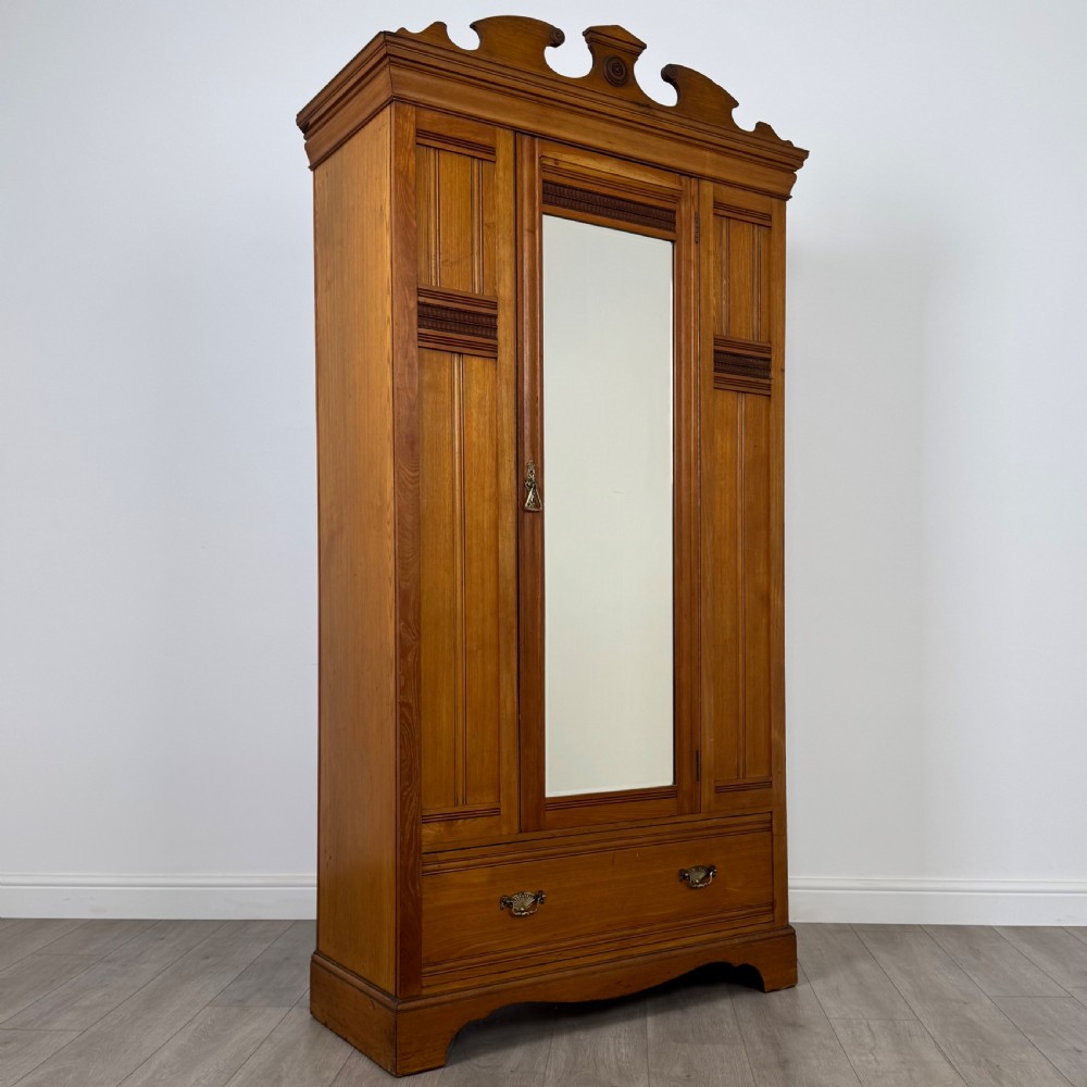 Antique 19th Century Good Quality Wardrobe In Golden Oak View IX