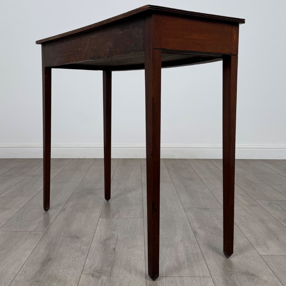  Antique 18th Century Bow Front Writing Table In Mahogany  View V
