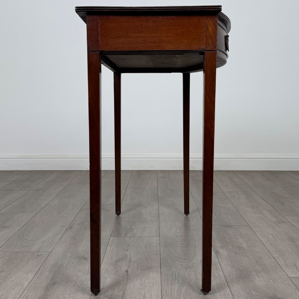  Antique 18th Century Bow Front Writing Table In Mahogany  View VII