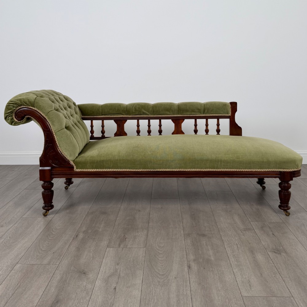  Antique 19th Century Good Quality Chaise In Mahogany 