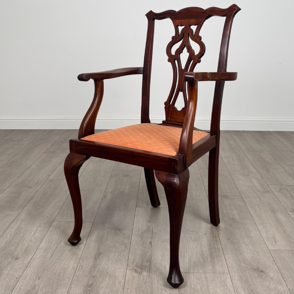 Antique 20th Century Set Of 8 Good Quality Dining Chairs View II