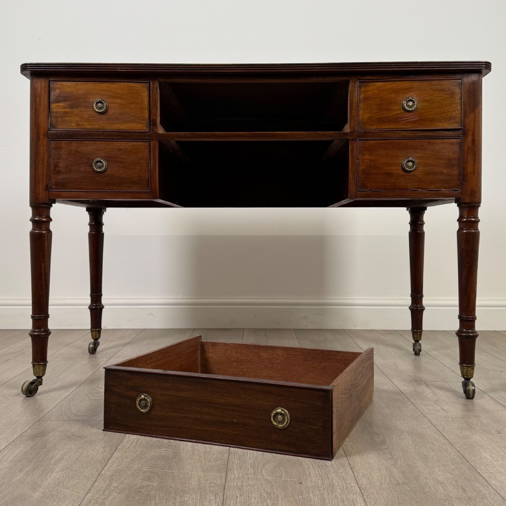 Antique 18th Century Writing Table In Mahogany  View X