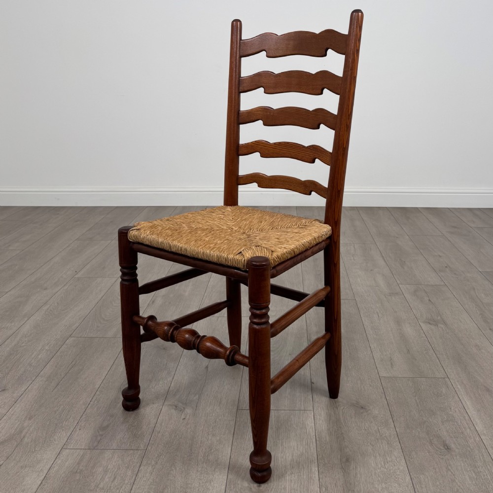 Antique 20th Century Set Of 6 Oak Ladder Back Dining Chairs  View II