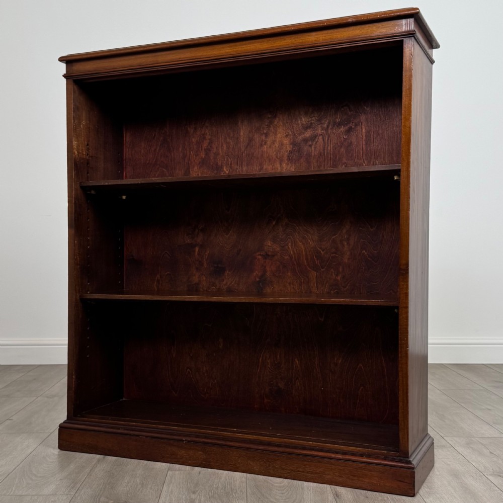 Antique 19th Century Good Quality Open Bookcase In Mahogany  View III