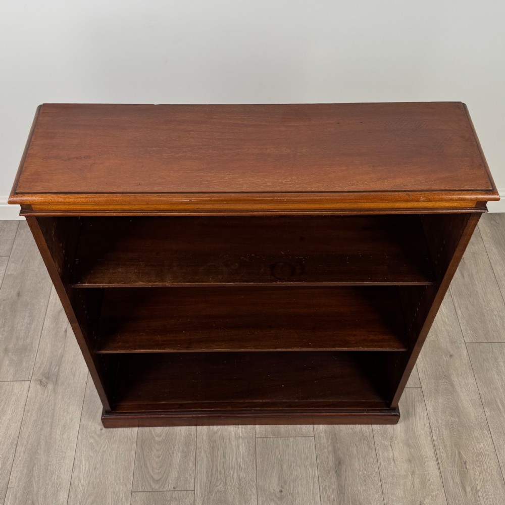 Antique 19th Century Good Quality Open Bookcase In Mahogany  View X