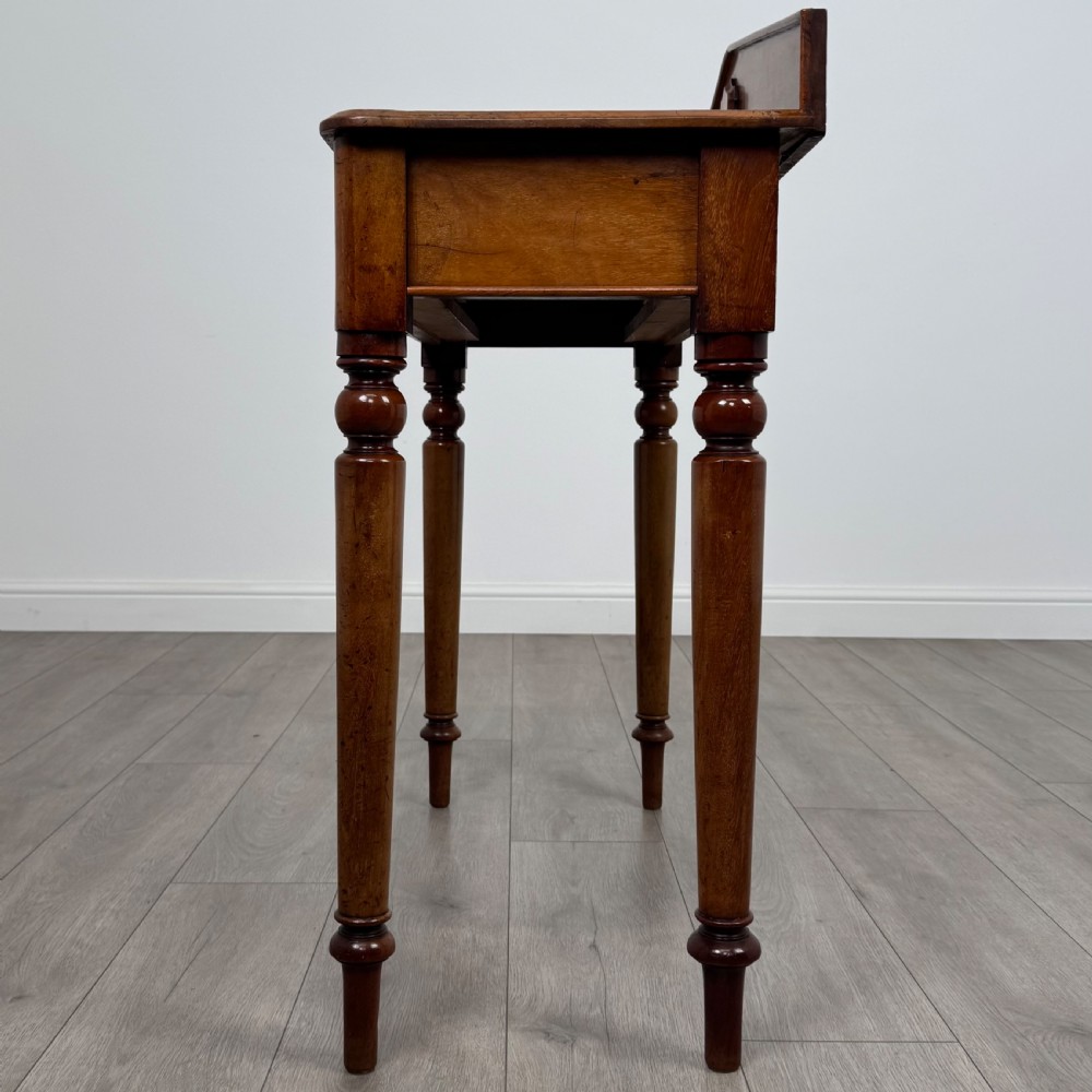 Antique 19th Century Fine Quality Small Mahogany Side Table  View V