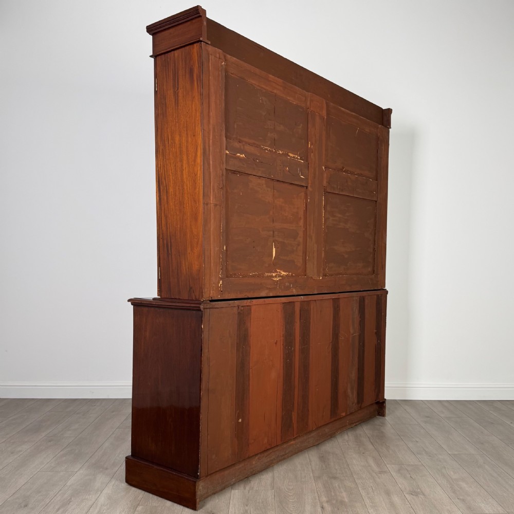 Antique 19th Century Fine Quality Bookcase In Mahogany  View VI