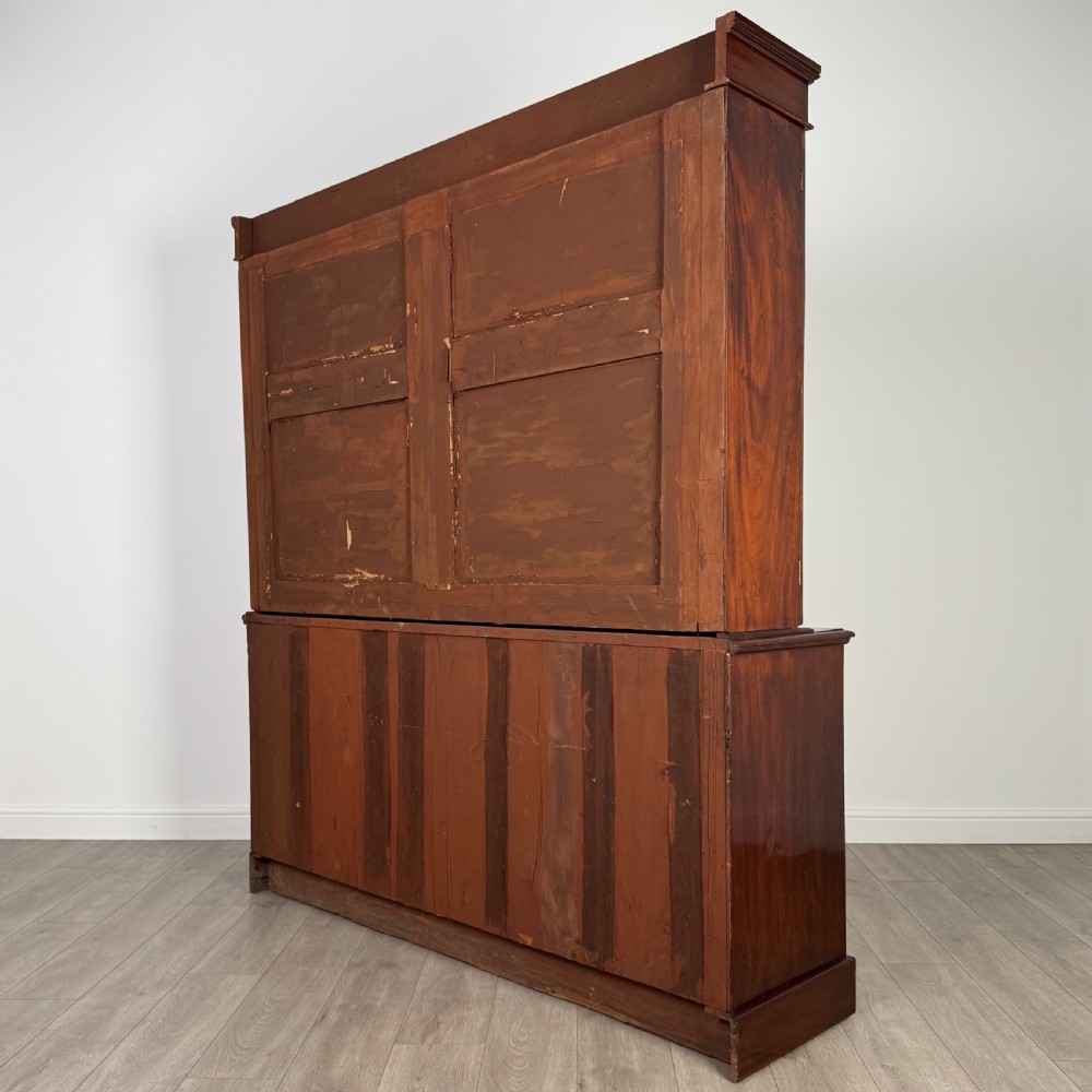 Antique 19th Century Fine Quality Bookcase In Mahogany  View VII