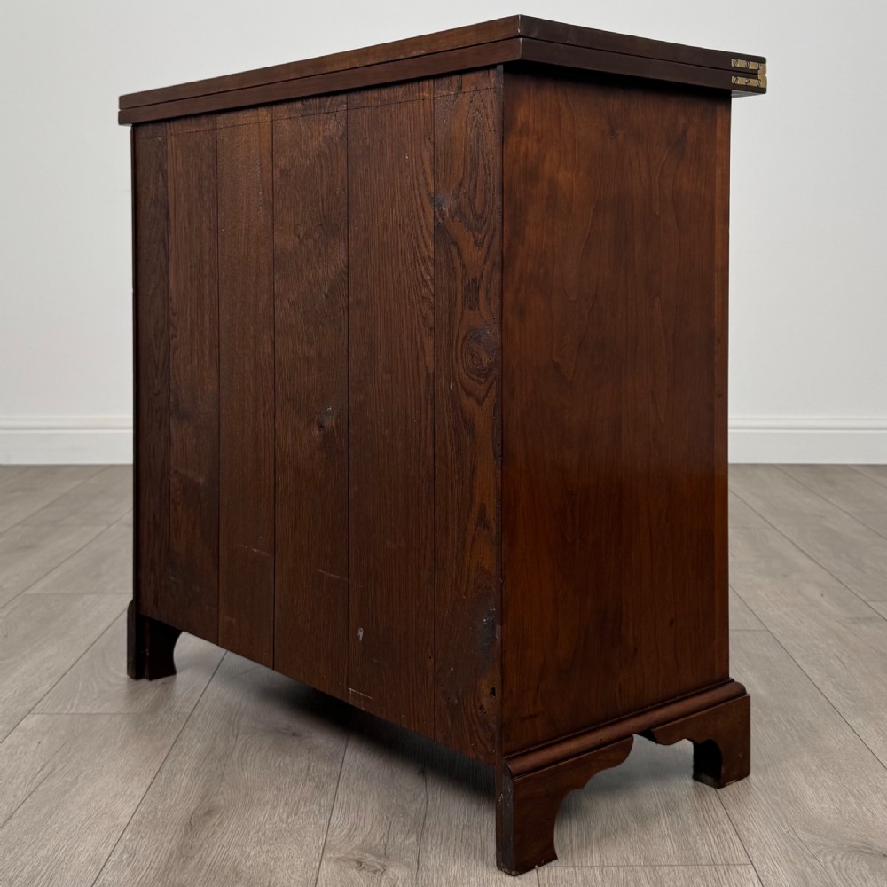 Antique 20th Century Bachelors Chest In Mahogany View IX