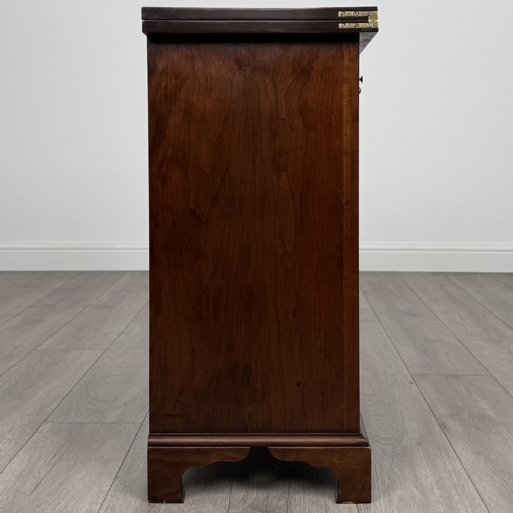 Antique 20th Century Bachelors Chest In Mahogany View X
