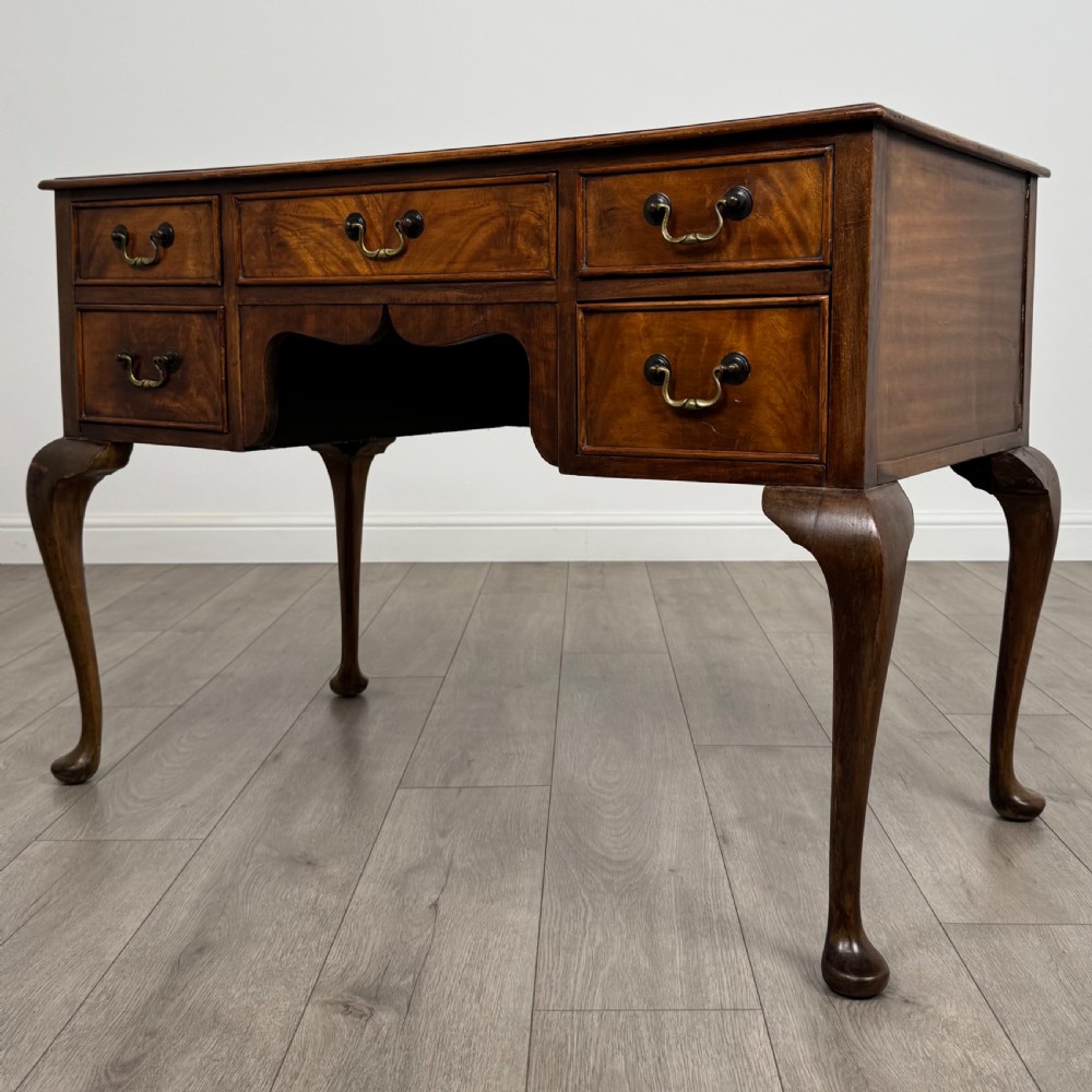 Antique 20th Century Good Quality Writing Table In Mahogany  View II