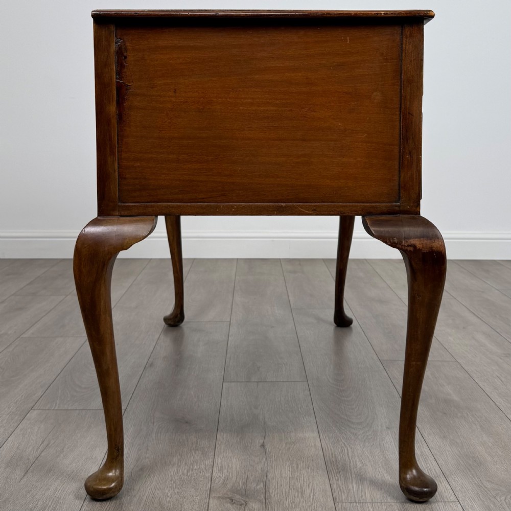 Antique 20th Century Good Quality Writing Table In Mahogany  View VII