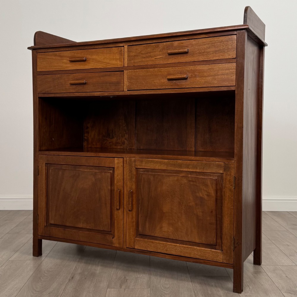Antique 20th Century Good Quality Cupboard In Walnut View IV