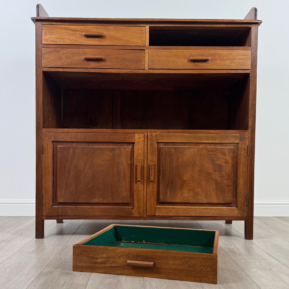 Antique 20th Century Good Quality Cupboard In Walnut View XII