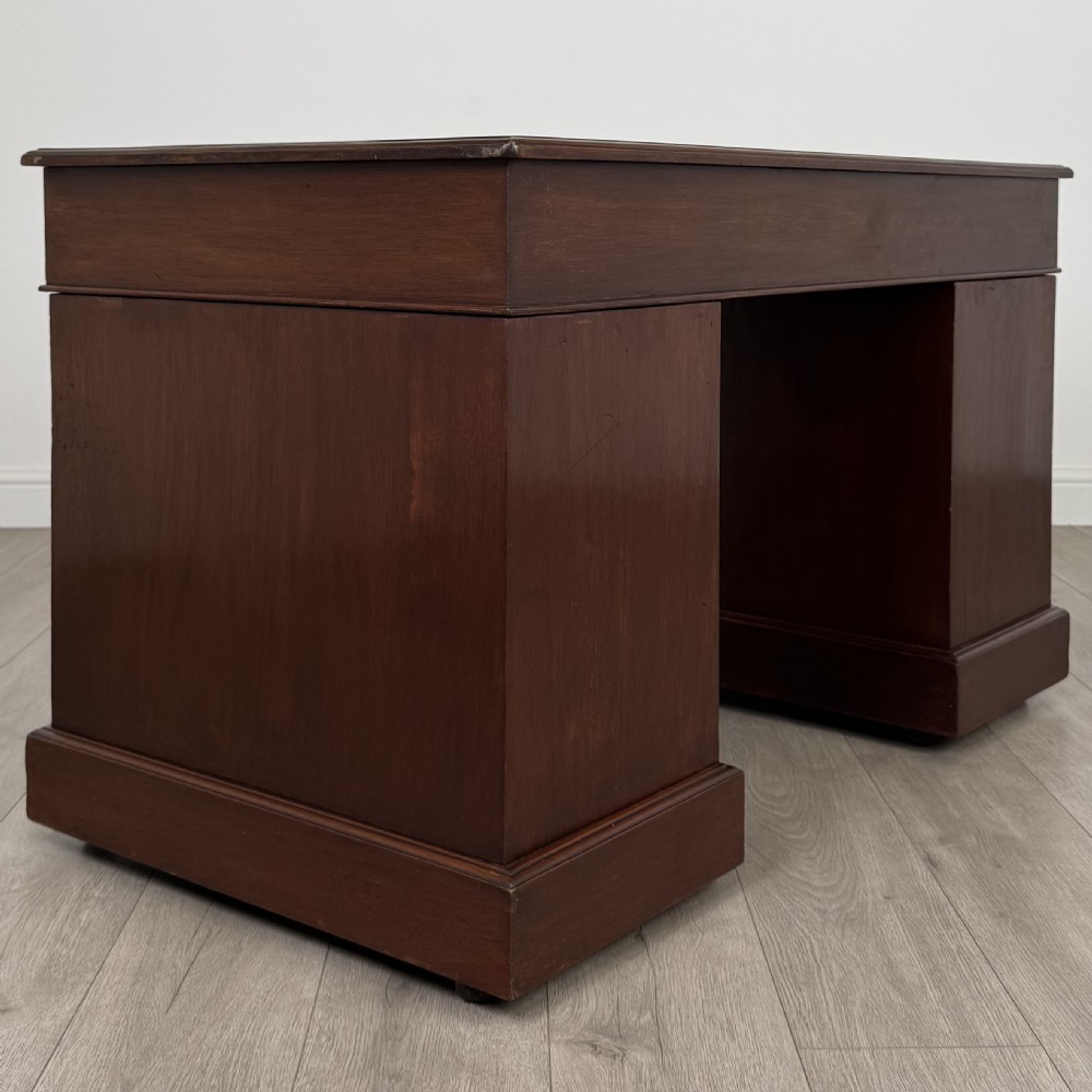 Antique 19th Century Good Quality Pedestal Desk In Mahogany  View IV