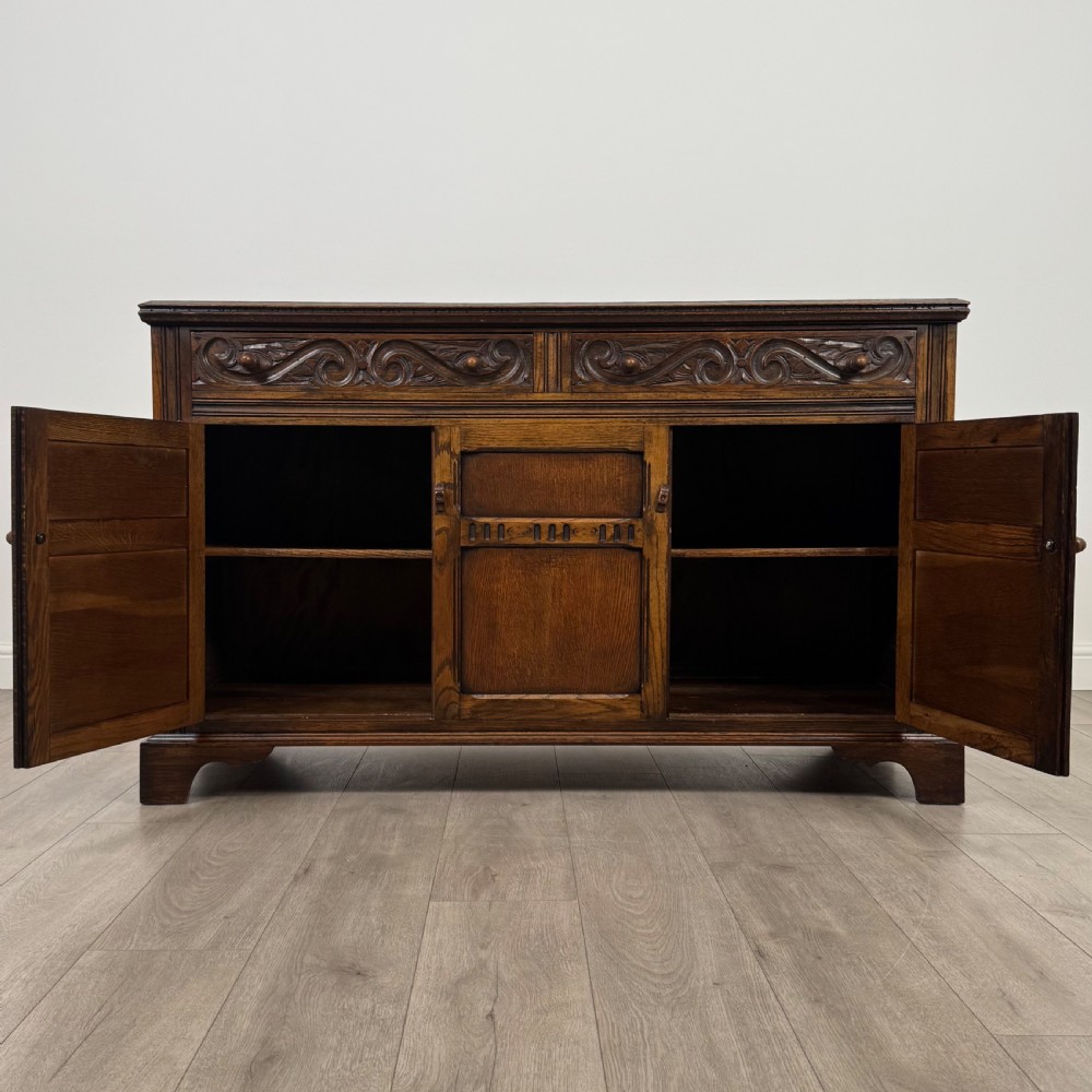  Antique 20th Century Good Quality Sideboard In Oak  View II