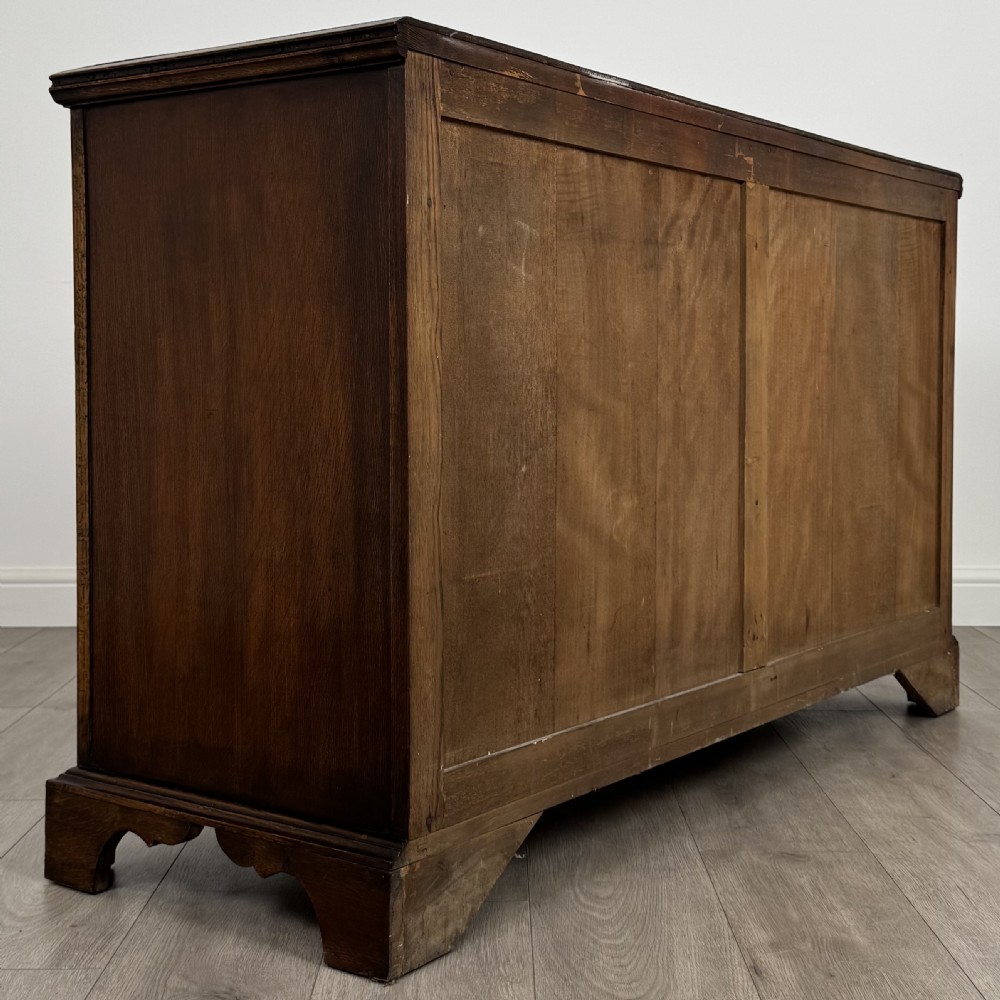  Antique 20th Century Good Quality Sideboard In Oak  View V
