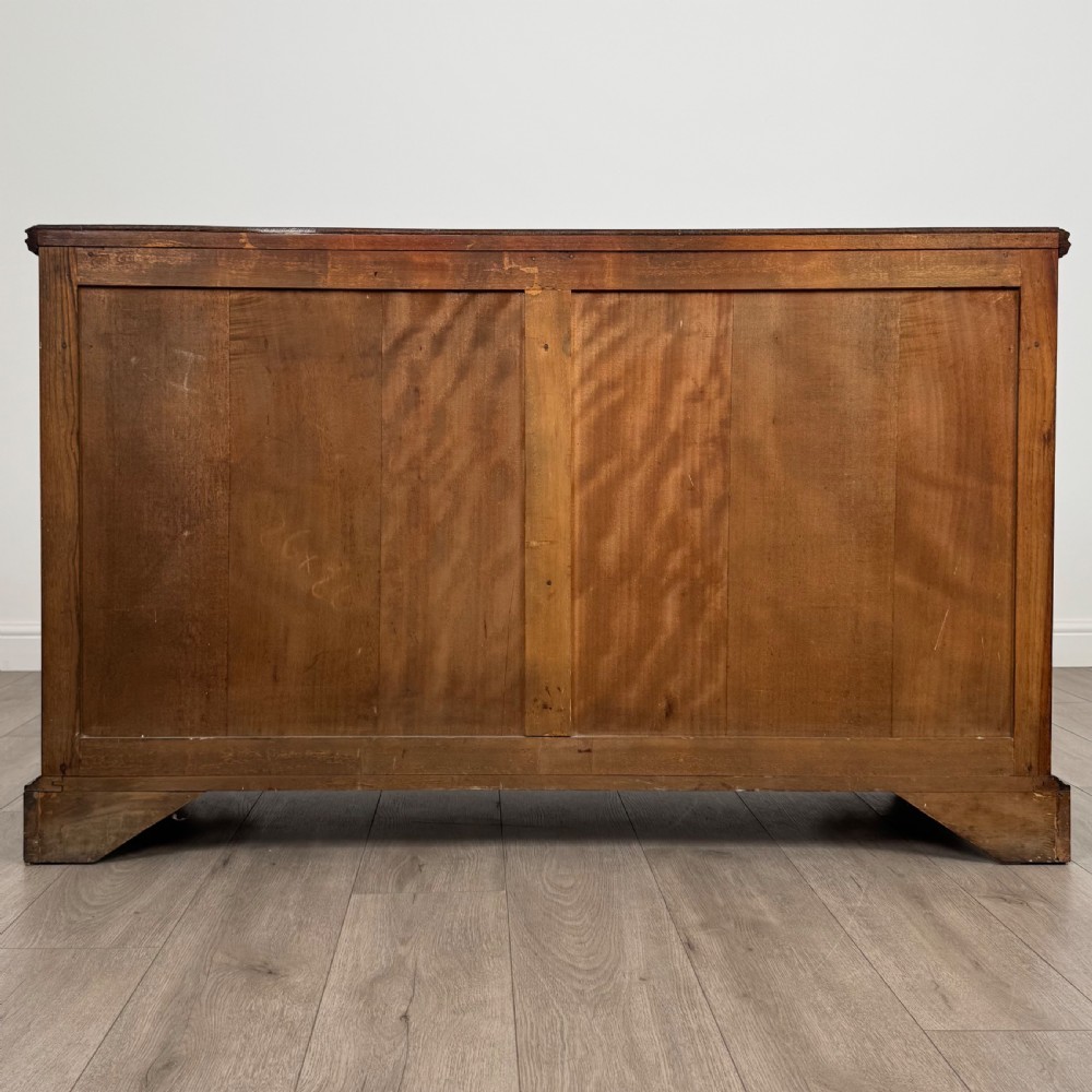  Antique 20th Century Good Quality Sideboard In Oak  View VI