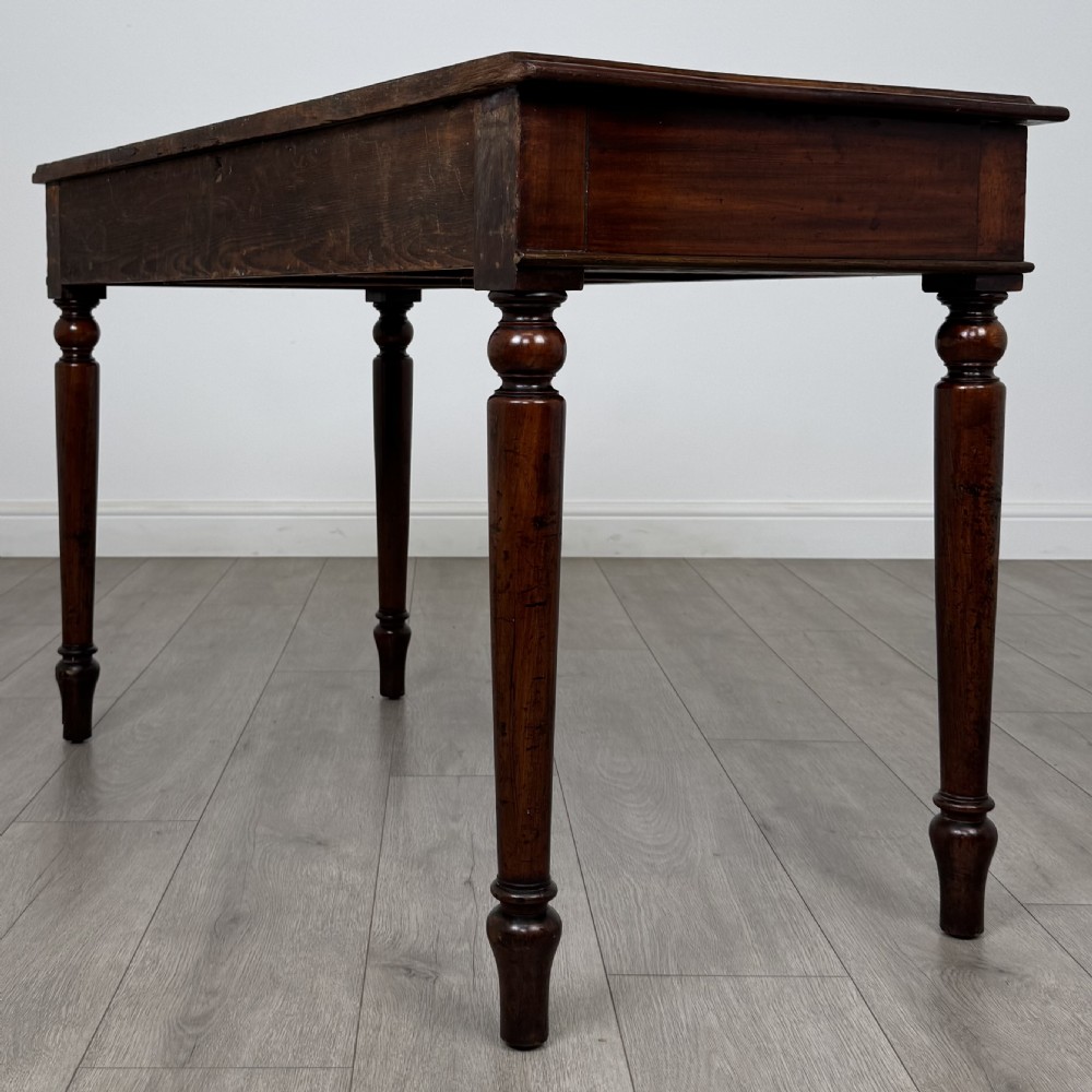 Antique 19th Century Good Quality Writing Table In Mahogany View VI