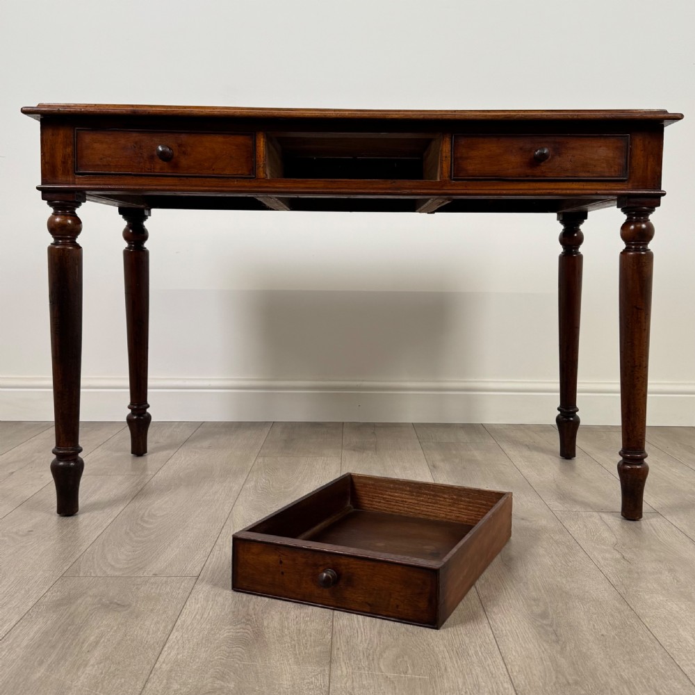 Antique 19th Century Good Quality Writing Table In Mahogany View X