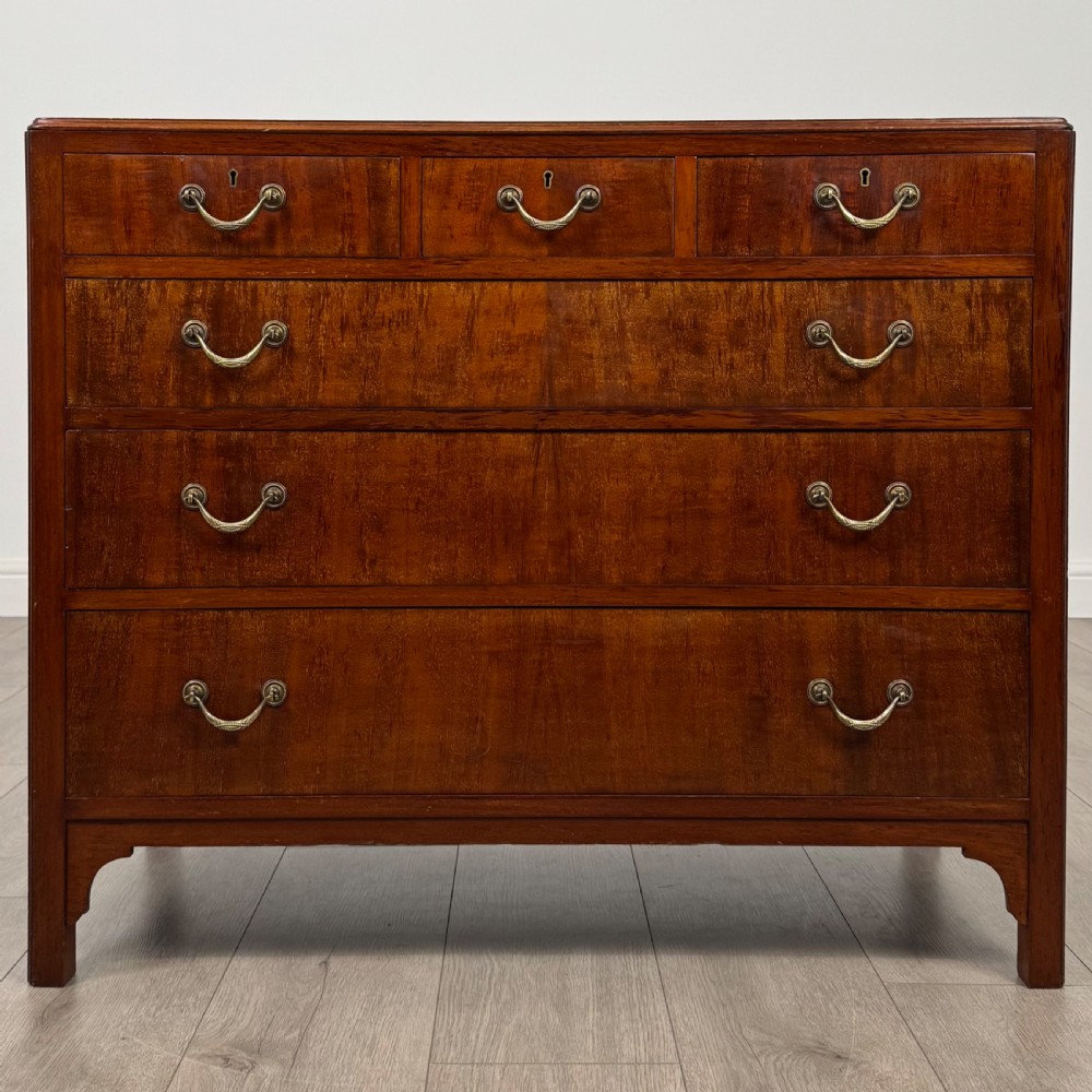 Antique 19th Century Good Quality Mahogany Chest Of Drawers 