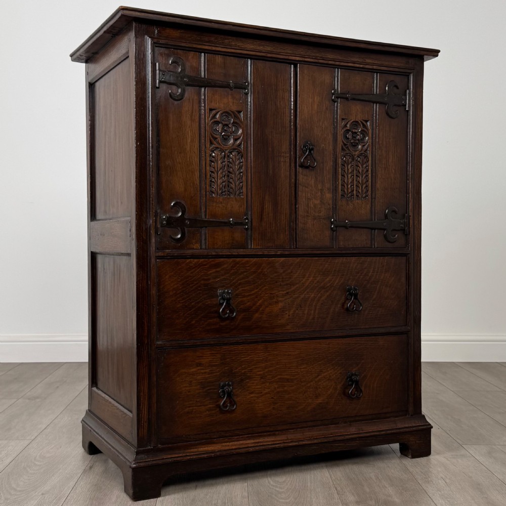 Antique 20th Century Fine Quality Cupboard In Oak  View IX